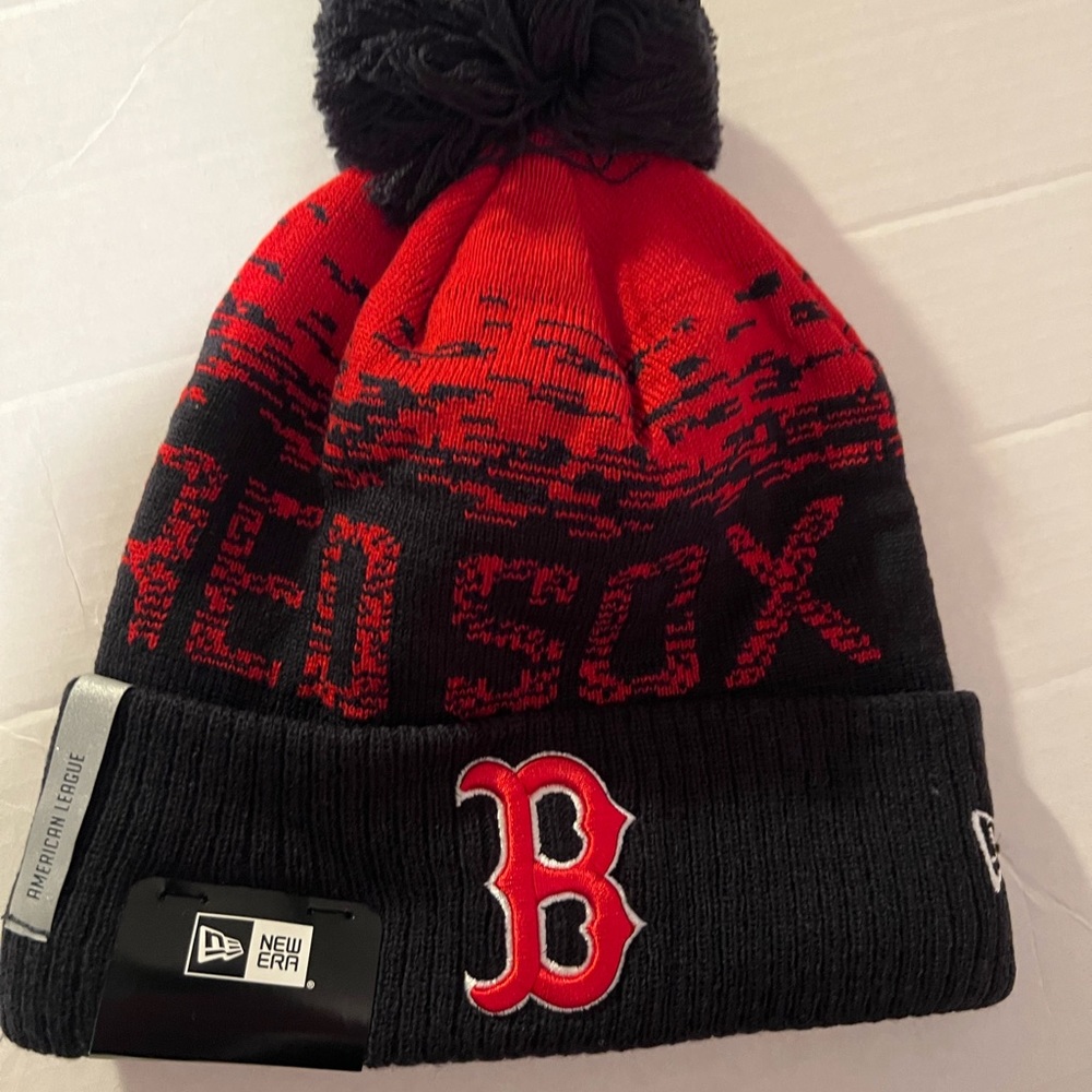 Boston red Sox beanie NWT